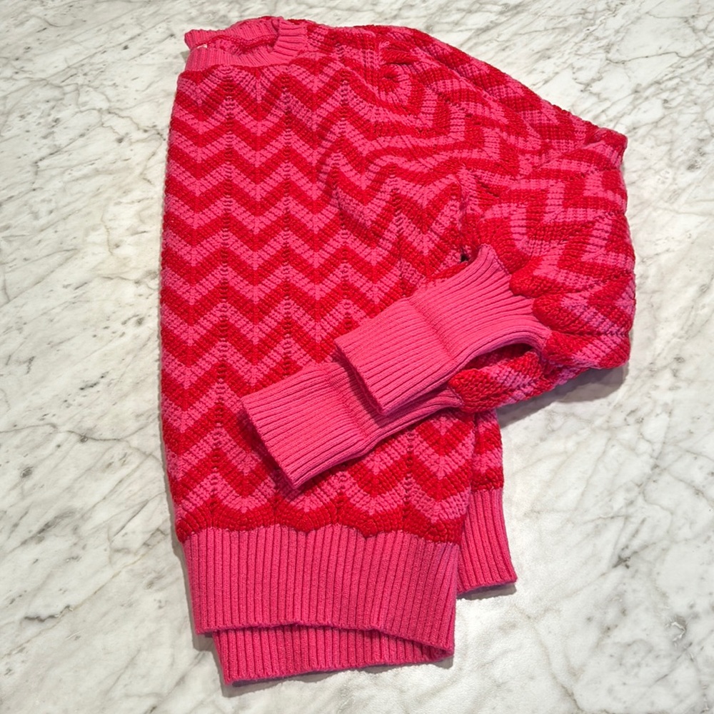 Red and Pink Puff sleeve sweater